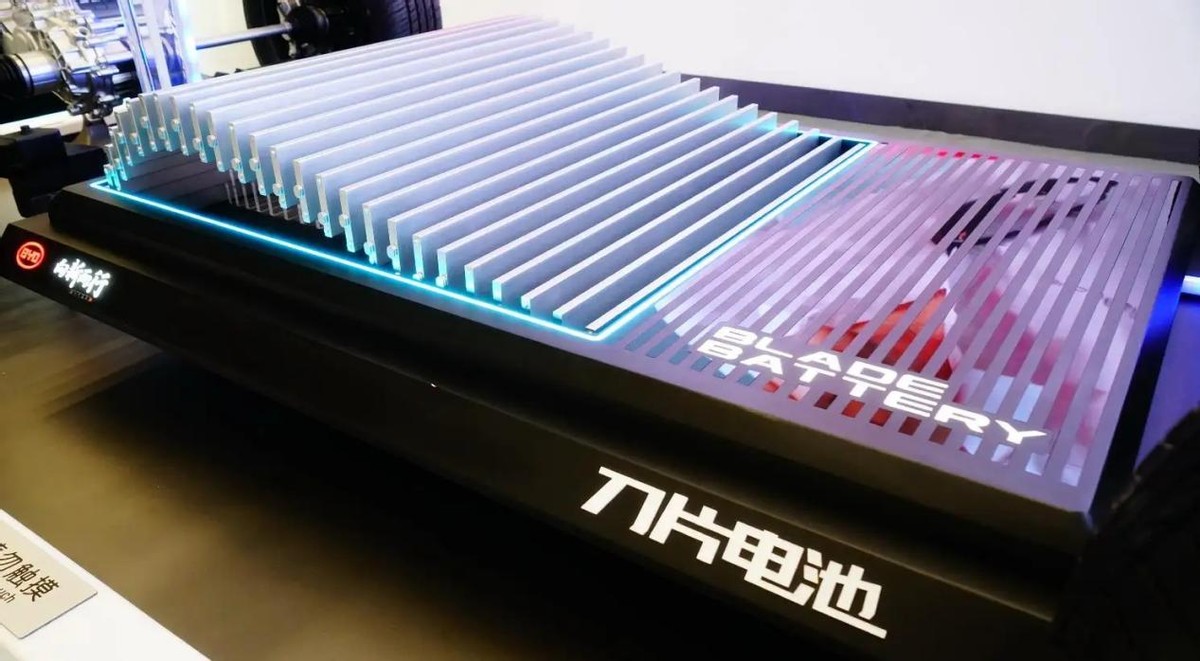 想要无“油”无虑出行,且看秦PLUS EV如何连招