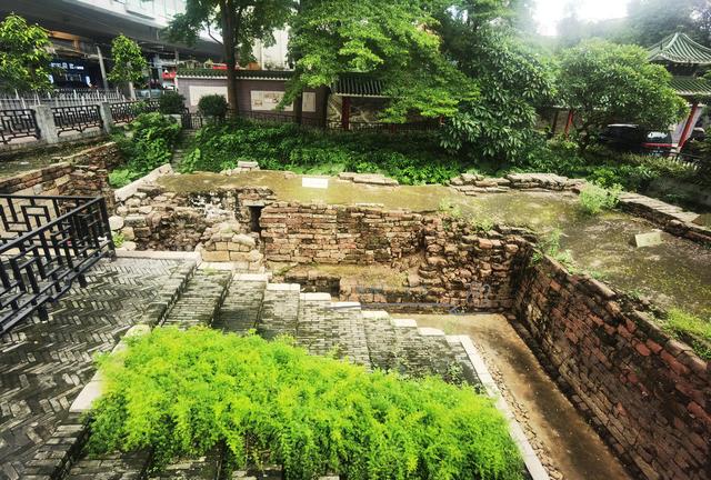 广州唯一“露出地面”的古瓮城遗址，现在只有城基座，游客：可惜（第一试管网）