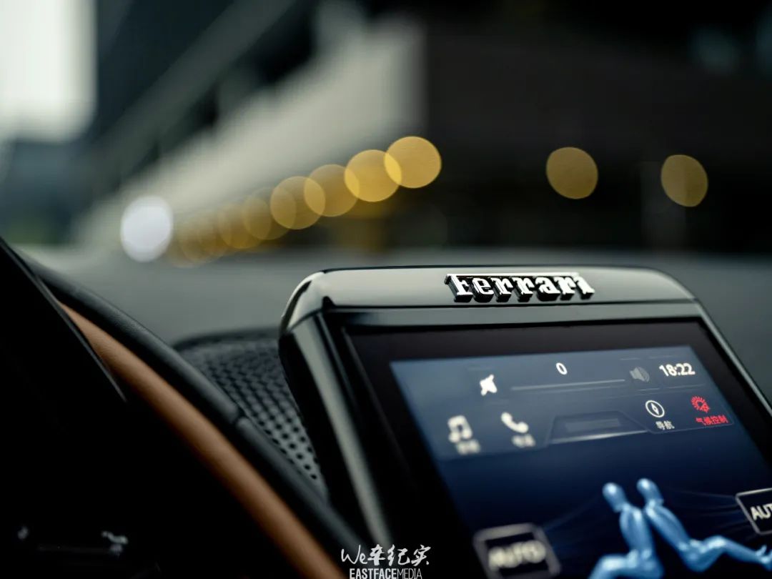 镜头里的Roma休闲区蓝鸢梦想 - Www.slyday.coM 镜头里的Roma休闲区蓝鸢梦想 - Www.slyday.coM