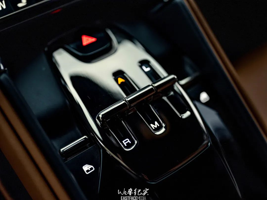 镜头里的Roma休闲区蓝鸢梦想 - Www.slyday.coM 镜头里的Roma休闲区蓝鸢梦想 - Www.slyday.coM