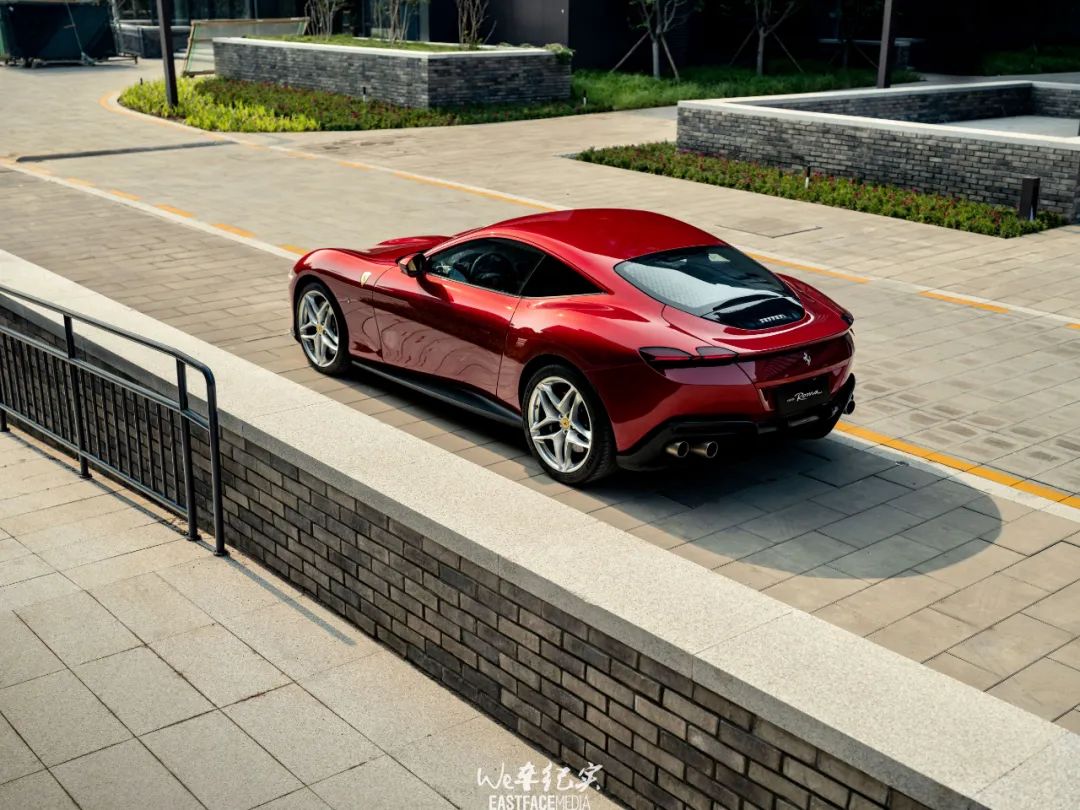 镜头里的Roma休闲区蓝鸢梦想 - Www.slyday.coM 镜头里的Roma休闲区蓝鸢梦想 - Www.slyday.coM