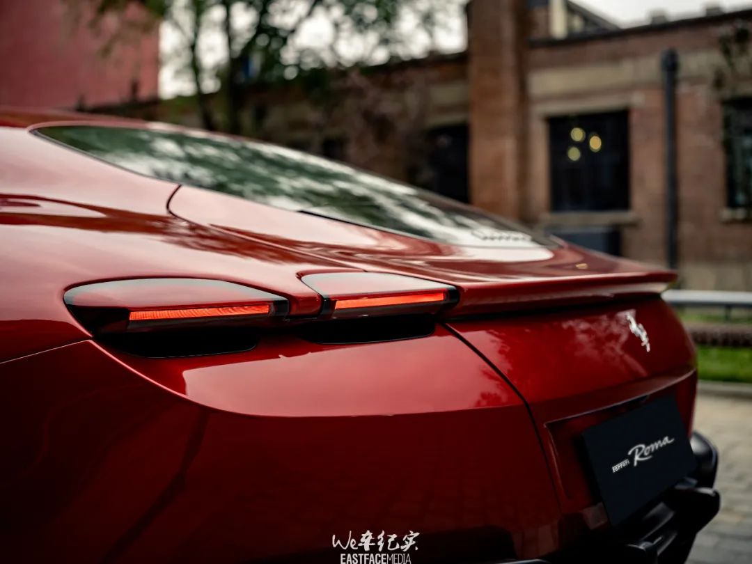 镜头里的Roma休闲区蓝鸢梦想 - Www.slyday.coM 镜头里的Roma休闲区蓝鸢梦想 - Www.slyday.coM