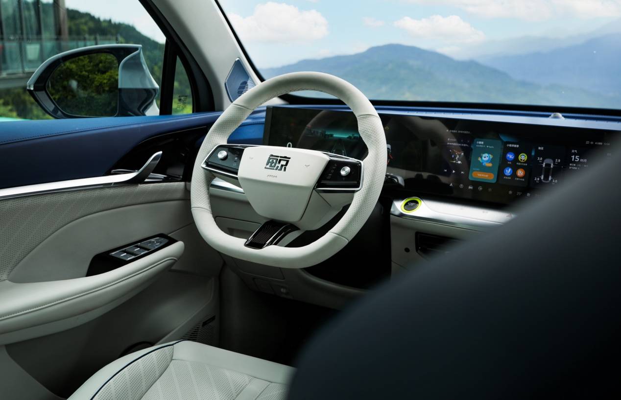 智能可玩性再升级,荣威鲸的车机娱乐系统这回藏不住了休闲区蓝鸢梦想 - Www.slyday.coM 智能可玩性再升级,荣威鲸的车机娱乐系统这回藏不住了休闲区蓝鸢梦想 - Www.slyday.coM