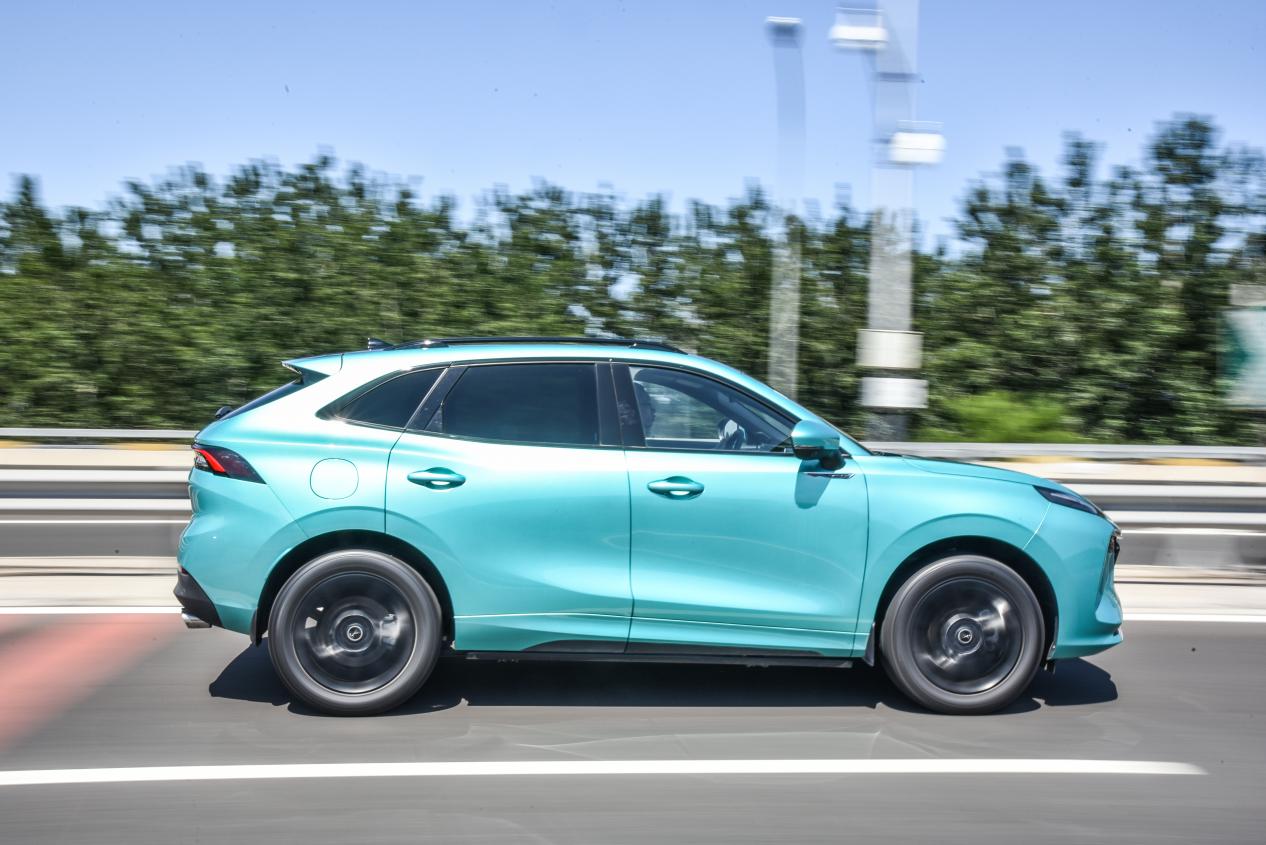 始于颜值,忠于性能,风行T5 EVO为何能在年轻人心中“种草”?休闲区蓝鸢梦想 - Www.slyday.coM 始于颜值,忠于性能,风行T5 EVO为何能在年轻人心中“种草”?休闲区蓝鸢梦想 - Www.slyday.coM