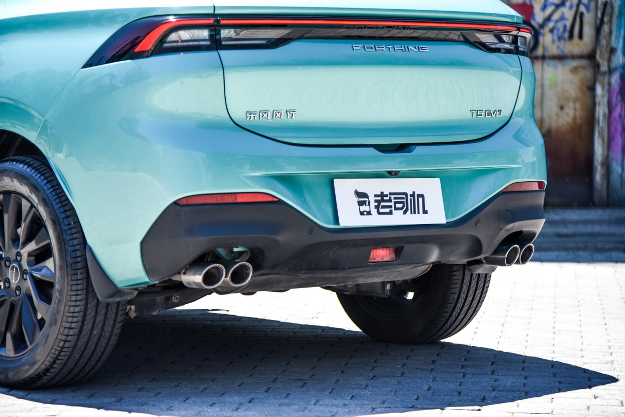 始于颜值,忠于性能,风行T5 EVO为何能在年轻人心中“种草”?休闲区蓝鸢梦想 - Www.slyday.coM 始于颜值,忠于性能,风行T5 EVO为何能在年轻人心中“种草”?休闲区蓝鸢梦想 - Www.slyday.coM