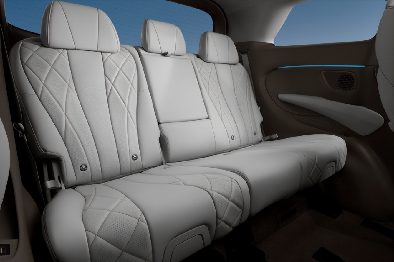 都是王者级腾势D9与岚图梦想家谁能在国产高端MPV中一把站稳?休闲区蓝鸢梦想 - Www.slyday.coM 都是王者级腾势D9与岚图梦想家谁能在国产高端MPV中一把站稳?休闲区蓝鸢梦想 - Www.slyday.coM