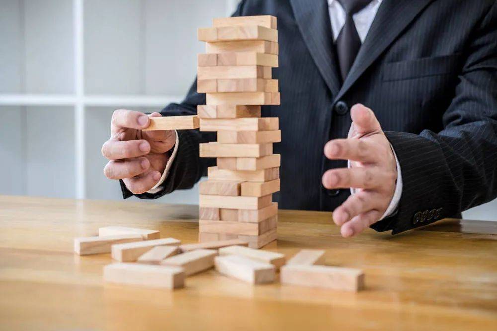 稻盛和夫:没有一个逆境不可跨越——给管理者的8点建议休闲区蓝鸢梦想 - Www.slyday.coM 稻盛和夫:没有一个逆境不可跨越——给管理者的8点建议休闲区蓝鸢梦想 - Www.slyday.coM