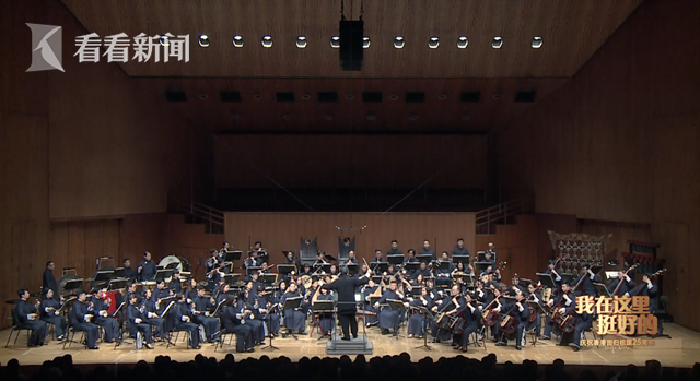 我在这里挺好的|张重雪、阎惠昌:打破传统的“香港名片”休闲区蓝鸢梦想 - Www.slyday.coM 我在这里挺好的|张重雪、阎惠昌:打破传统的“香港名片”休闲区蓝鸢梦想 - Www.slyday.coM