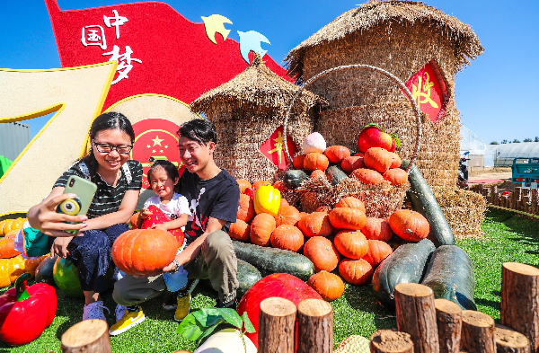 田园古都北京是如何发展现代农业的?4000亿背后……休闲区蓝鸢梦想 - Www.slyday.coM 田园古都北京是如何发展现代农业的?4000亿背后……休闲区蓝鸢梦想 - Www.slyday.coM