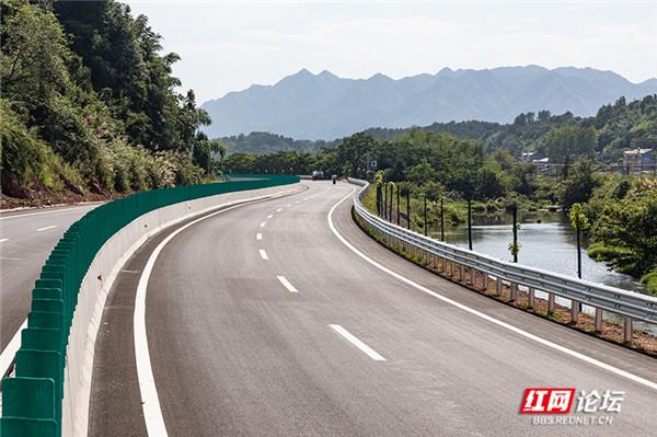 7月1日通车的桃龙大道你期待吗?放上一组美照提前曝光它的真容休闲区蓝鸢梦想 - Www.slyday.coM 7月1日通车的桃龙大道你期待吗?放上一组美照提前曝光它的真容休闲区蓝鸢梦想 - Www.slyday.coM