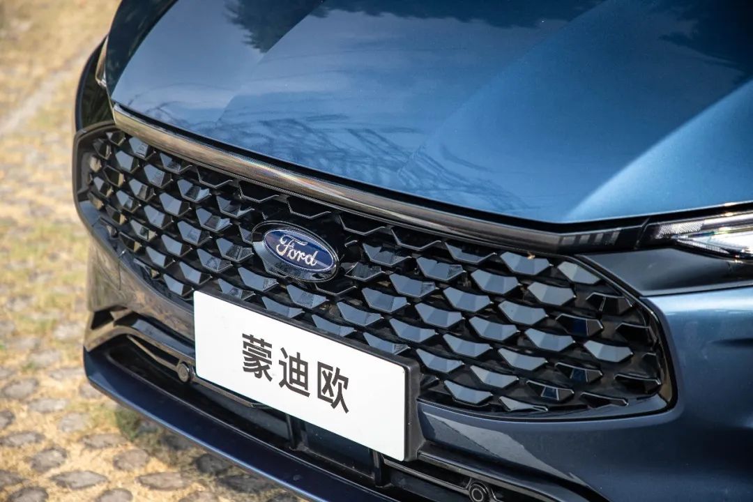 合资B级车“卷王”!全系匹配2.0T+8AT,16万起步值得买吗?休闲区蓝鸢梦想 - Www.slyday.coM 合资B级车“卷王”!全系匹配2.0T+8AT,16万起步值得买吗?休闲区蓝鸢梦想 - Www.slyday.coM