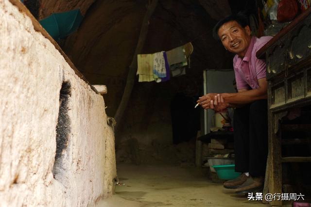 64岁农民大叔当干部21年,终生不娶原因“奇葩”,看活成啥样休闲区蓝鸢梦想 - Www.slyday.coM 64岁农民大叔当干部21年,终生不娶原因“奇葩”,看活成啥样休闲区蓝鸢梦想 - Www.slyday.coM