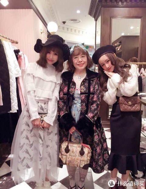 80岁也可以穿Lolita!什么样的年龄穿什么样的衣服真的对吗?休闲区蓝鸢梦想 - Www.slyday.coM 80岁也可以穿Lolita!什么样的年龄穿什么样的衣服真的对吗?休闲区蓝鸢梦想 - Www.slyday.coM