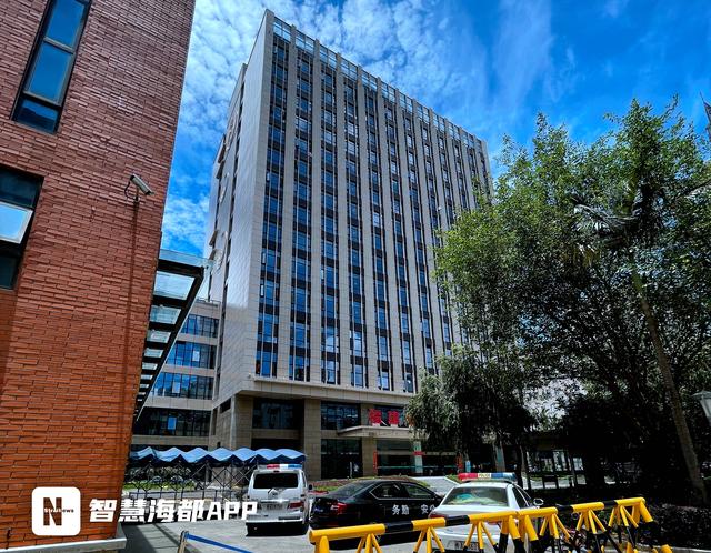 突发!福建省第二人民医院一女子坠楼身亡休闲区蓝鸢梦想 - Www.slyday.coM 突发!福建省第二人民医院一女子坠楼身亡休闲区蓝鸢梦想 - Www.slyday.coM