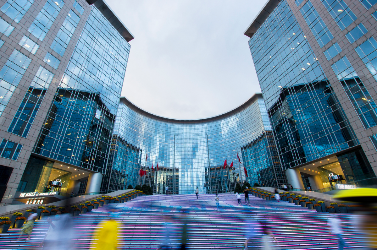 庆祝香港回归祖国25周年 港企全面融入国家发展大局 东方广场勇作先行者休闲区蓝鸢梦想 - Www.slyday.coM 庆祝香港回归祖国25周年 港企全面融入国家发展大局 东方广场勇作先行者休闲区蓝鸢梦想 - Www.slyday.coM