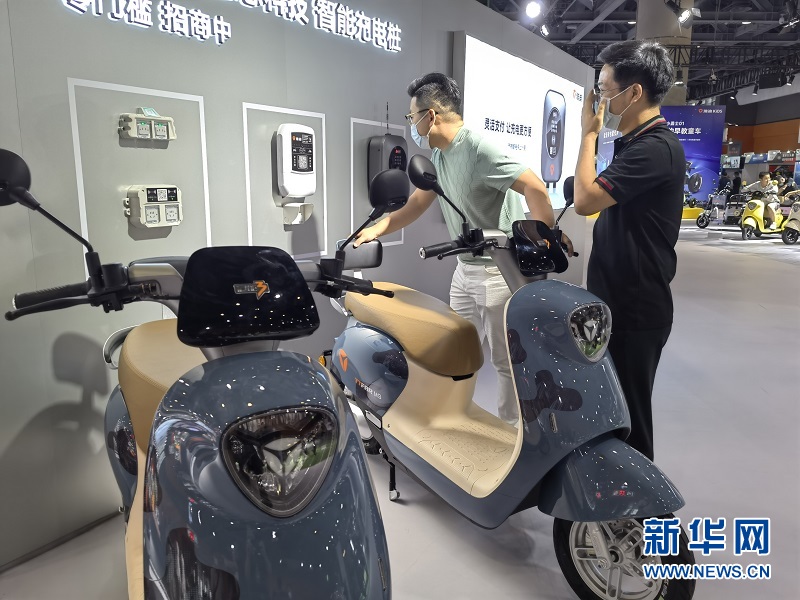 第六届华南电动车展在广州开幕