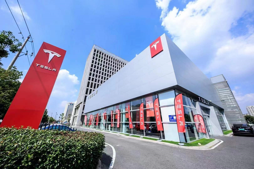 特斯拉白车身南京“素颜”亮相 揭秘“看不见的安全”休闲区蓝鸢梦想 - Www.slyday.coM 特斯拉白车身南京“素颜”亮相 揭秘“看不见的安全”休闲区蓝鸢梦想 - Www.slyday.coM