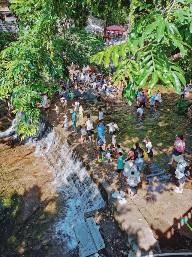 实拍!最近的崂山北九水是这样的...休闲区蓝鸢梦想 - Www.slyday.coM 实拍!最近的崂山北九水是这样的...休闲区蓝鸢梦想 - Www.slyday.coM