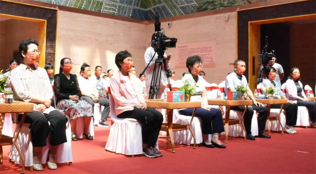 宁夏“我奋斗·家国美”故事汇邀您来听她们的故事休闲区蓝鸢梦想 - Www.slyday.coM 宁夏“我奋斗·家国美”故事汇邀您来听她们的故事休闲区蓝鸢梦想 - Www.slyday.coM