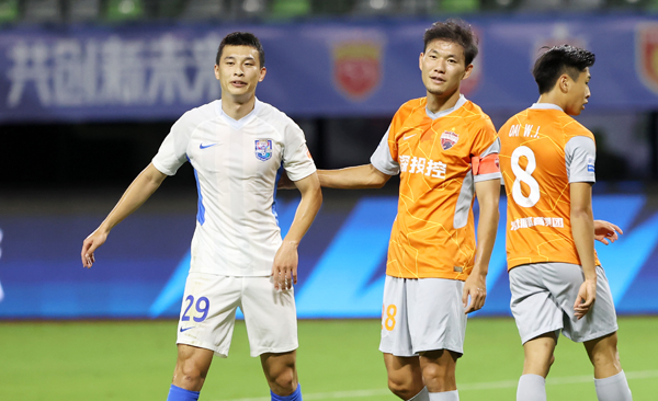 巴顿透露于根伟下令“就压着打” 期待再进国足休闲区蓝鸢梦想 - Www.slyday.coM 巴顿透露于根伟下令“就压着打” 期待再进国足休闲区蓝鸢梦想 - Www.slyday.coM