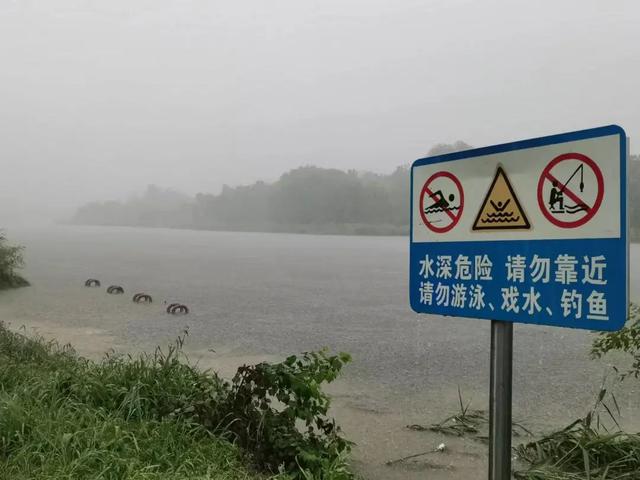 北京大部地区有中到大雨!一区升级暴雨橙色预警休闲区蓝鸢梦想 - Www.slyday.coM 北京大部地区有中到大雨!一区升级暴雨橙色预警休闲区蓝鸢梦想 - Www.slyday.coM