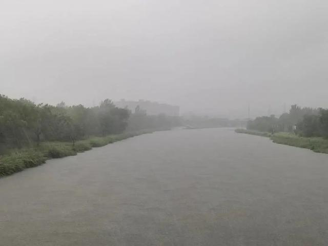 北京大部地区有中到大雨!一区升级暴雨橙色预警休闲区蓝鸢梦想 - Www.slyday.coM 北京大部地区有中到大雨!一区升级暴雨橙色预警休闲区蓝鸢梦想 - Www.slyday.coM
