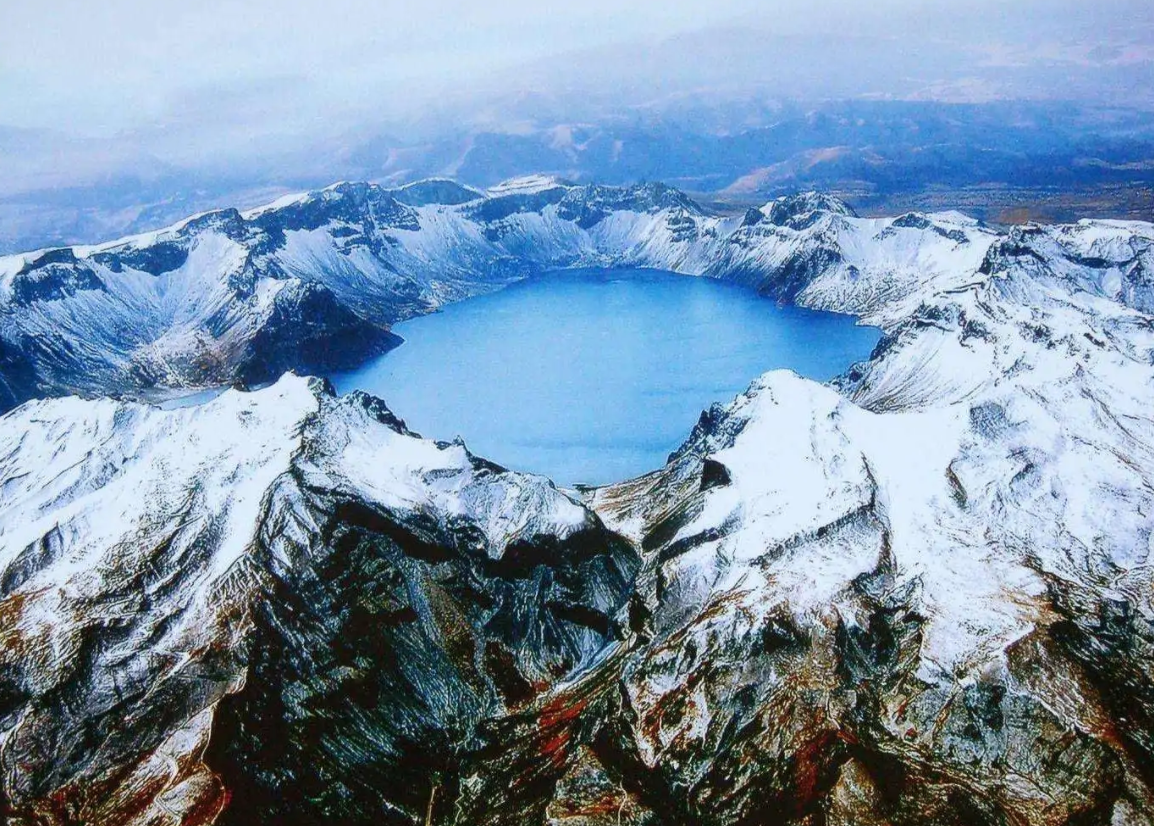 【携程攻略】新疆天山景点,天山山脉是三山夹两盘中的一座山，美丽的天山雪莲让这个山闻名。天池…