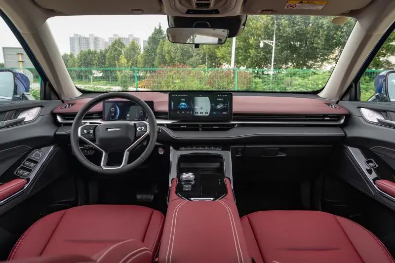 实力国货之间的PK,欧尚Z6对垒哈弗H6!