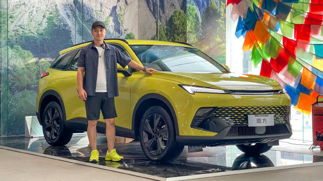 探店｜不按套路出牌 实拍北汽魔方 北汽魔方