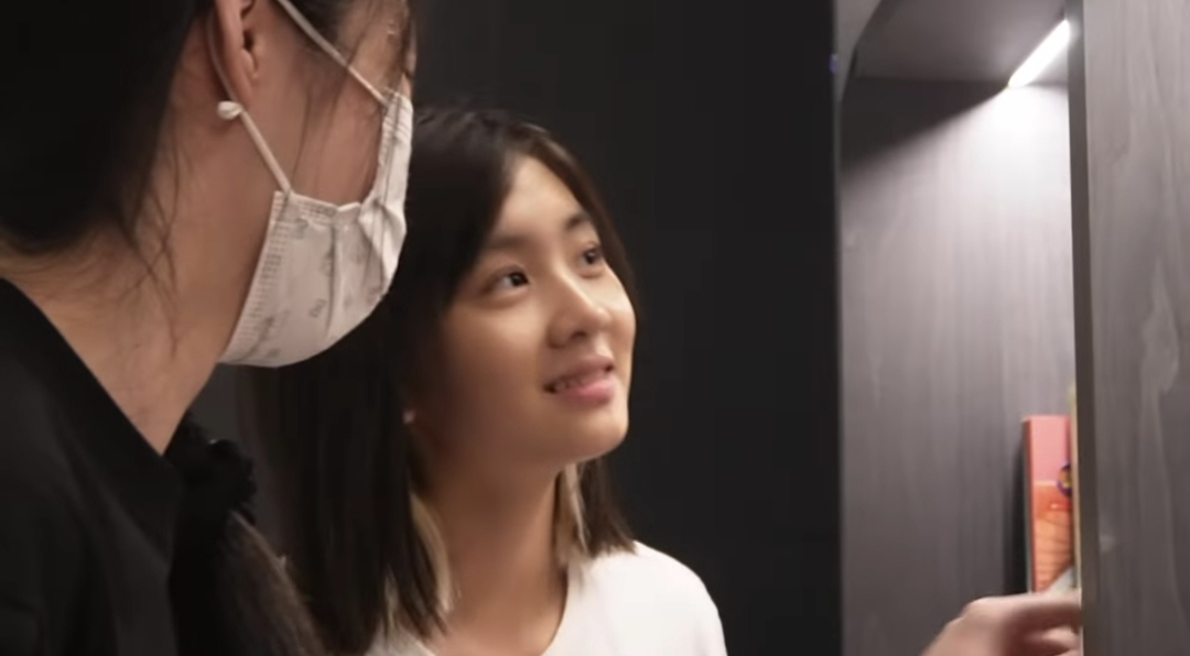 黄磊女儿号召家长多陪伴孩子读书,多多声音清甜,领导范儿十足休闲区蓝鸢梦想 - Www.slyday.coM 黄磊女儿号召家长多陪伴孩子读书,多多声音清甜,领导范儿十足休闲区蓝鸢梦想 - Www.slyday.coM