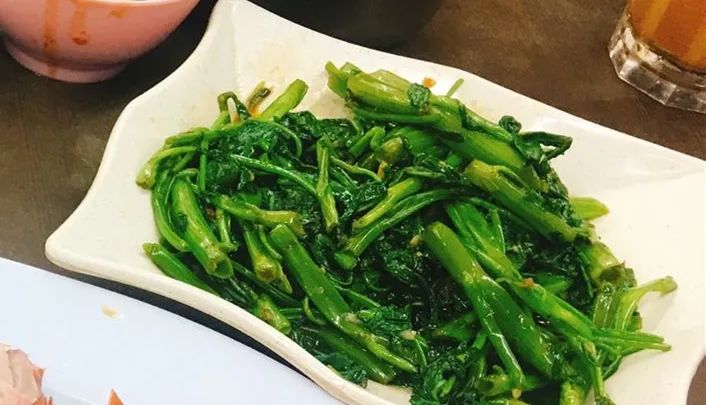 钙含量超过牛奶、钾含量高过香蕉!这种“宝藏蔬菜”,7月赶紧吃起来!休闲区蓝鸢梦想 - Www.slyday.coM 钙含量超过牛奶、钾含量高过香蕉!这种“宝藏蔬菜”,7月赶紧吃起来!休闲区蓝鸢梦想 - Www.slyday.coM