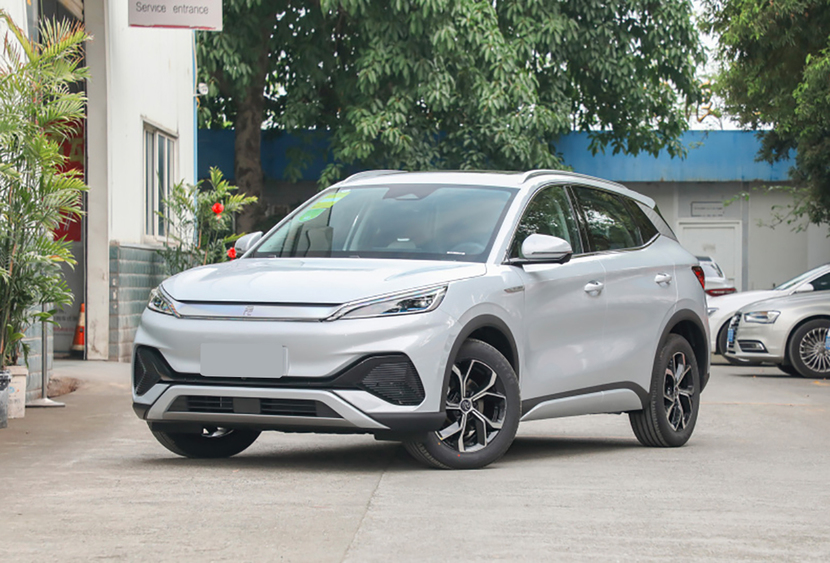 年轻人喜欢的电动SUV都在这,哪吒U•智/AION Y/元PLUS对比