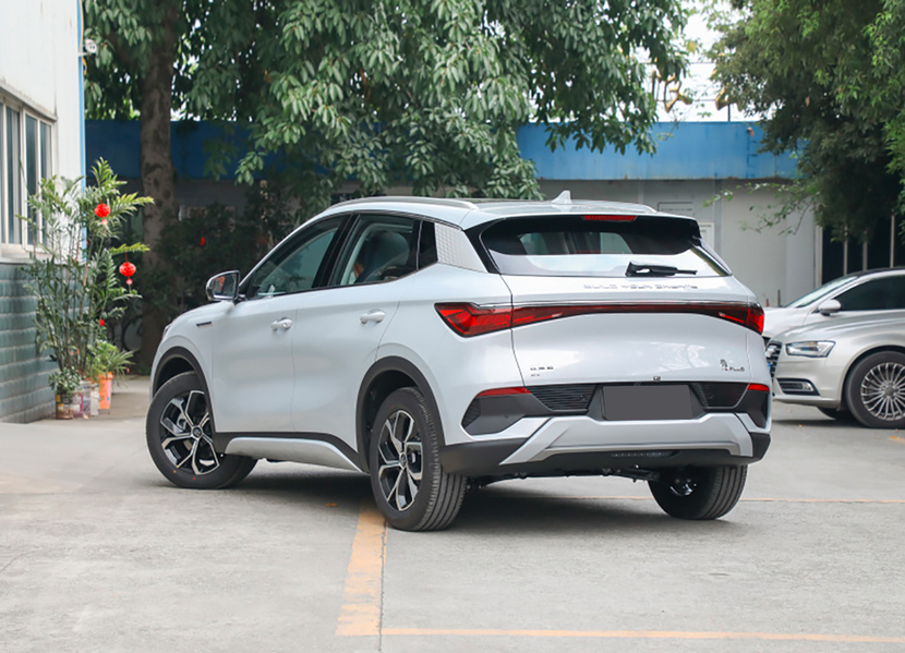 年轻人喜欢的电动SUV都在这,哪吒U•智/AION Y/元PLUS对比