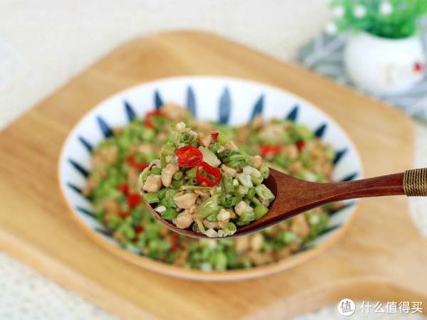 蔬菜中的高钙冠军,钙含量是鸡肉的7倍,比牛奶便宜,夏季可多吃休闲区蓝鸢梦想 - Www.slyday.coM 蔬菜中的高钙冠军,钙含量是鸡肉的7倍,比牛奶便宜,夏季可多吃休闲区蓝鸢梦想 - Www.slyday.coM