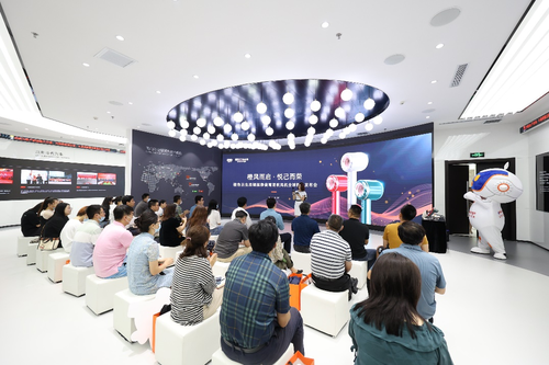 新锐国货品牌!橙色云生态链osak橙飒卡新品超静音高速吹风机发布会召开休闲区蓝鸢梦想 - Www.slyday.coM 新锐国货品牌!橙色云生态链osak橙飒卡新品超静音高速吹风机发布会召开休闲区蓝鸢梦想 - Www.slyday.coM