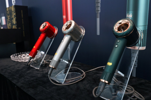 新锐国货品牌!橙色云生态链osak橙飒卡新品超静音高速吹风机发布会召开休闲区蓝鸢梦想 - Www.slyday.coM 新锐国货品牌!橙色云生态链osak橙飒卡新品超静音高速吹风机发布会召开休闲区蓝鸢梦想 - Www.slyday.coM