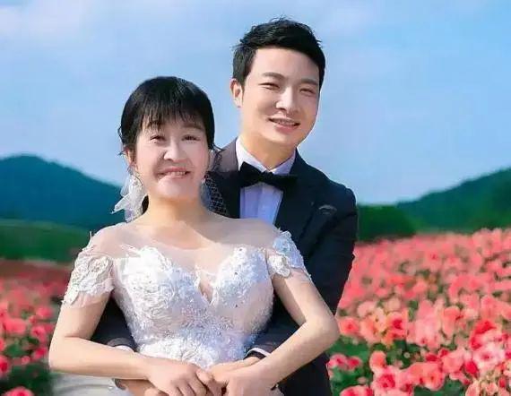 热搜第一!余秀华疑被丈夫家暴!争吵后发文:感谢陪伴!休闲区蓝鸢梦想 - Www.slyday.coM 热搜第一!余秀华疑被丈夫家暴!争吵后发文:感谢陪伴!休闲区蓝鸢梦想 - Www.slyday.coM