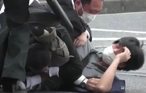 定在12日!安倍被刺身亡事件最新进展休闲区蓝鸢梦想 - Www.slyday.coM 定在12日!安倍被刺身亡事件最新进展休闲区蓝鸢梦想 - Www.slyday.coM