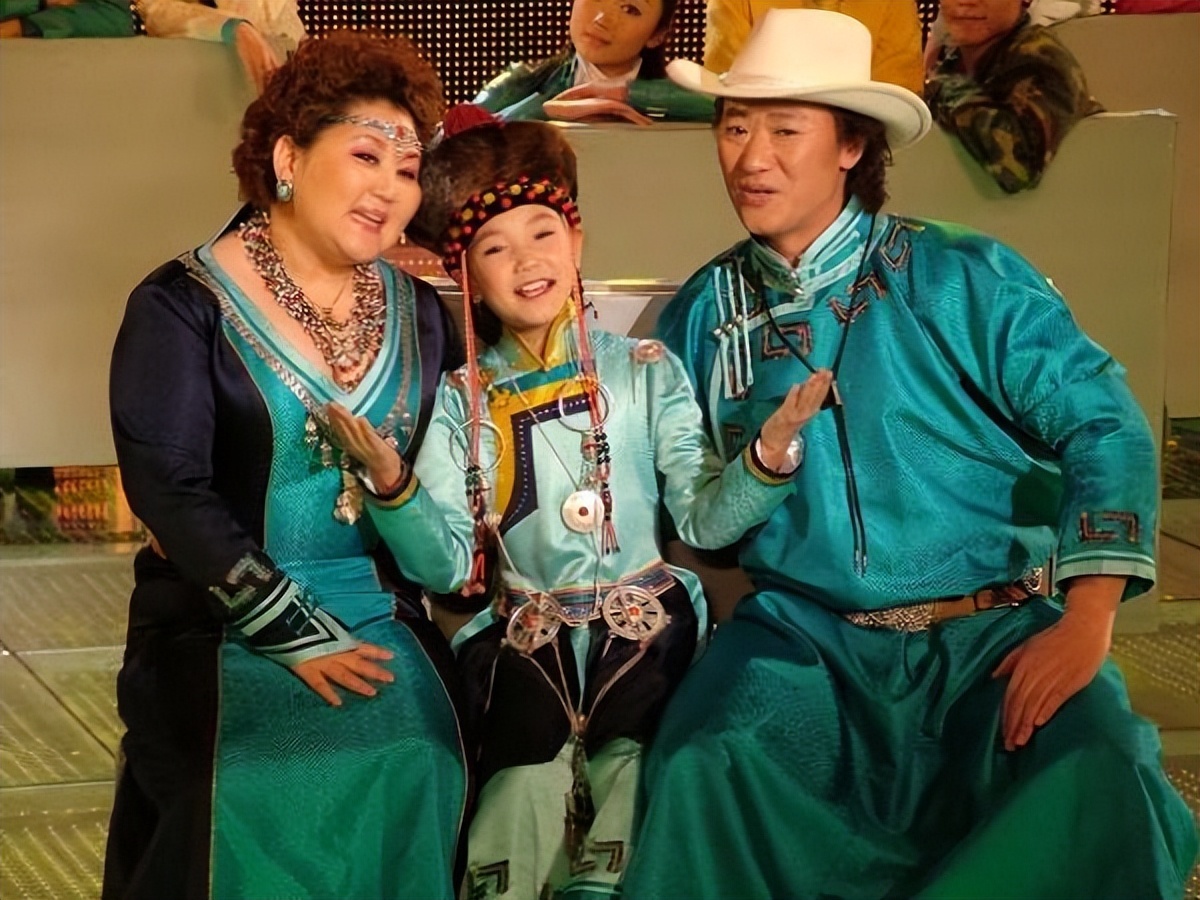 而今布仁巴雅尔病逝4年了,没有丈夫的日子,乌日娜是一种什么样的生活