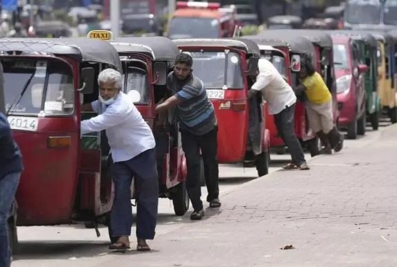 国家破产、外汇掏空,斯里兰卡怎么了?休闲区蓝鸢梦想 - Www.slyday.coM 国家破产、外汇掏空,斯里兰卡怎么了?休闲区蓝鸢梦想 - Www.slyday.coM