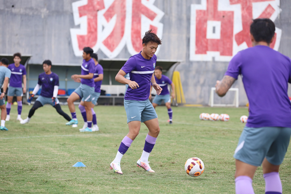 于根伟说连败也是很好的经历 谢维军盼再斩雄狮休闲区蓝鸢梦想 - Www.slyday.coM 于根伟说连败也是很好的经历 谢维军盼再斩雄狮休闲区蓝鸢梦想 - Www.slyday.coM