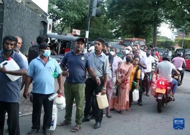 国家破产、外汇掏空,斯里兰卡怎么了?休闲区蓝鸢梦想 - Www.slyday.coM 国家破产、外汇掏空,斯里兰卡怎么了?休闲区蓝鸢梦想 - Www.slyday.coM