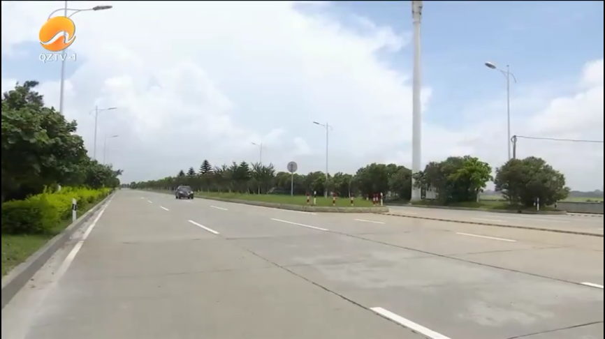 晋江交警拦下一辆货车,看到车厢里的一幕,傻眼了...休闲区蓝鸢梦想 - Www.slyday.coM 晋江交警拦下一辆货车,看到车厢里的一幕,傻眼了...休闲区蓝鸢梦想 - Www.slyday.coM