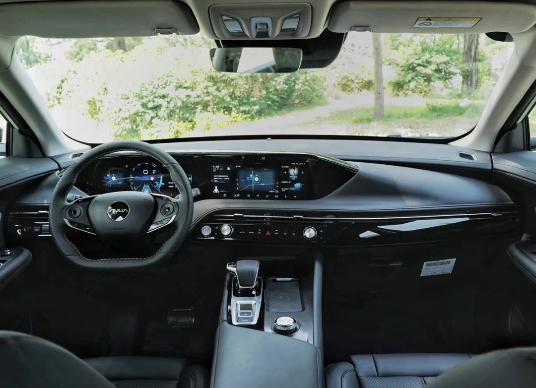 音频|高油价也不怕 三款油耗低于6L的自主紧凑SUV值得关注