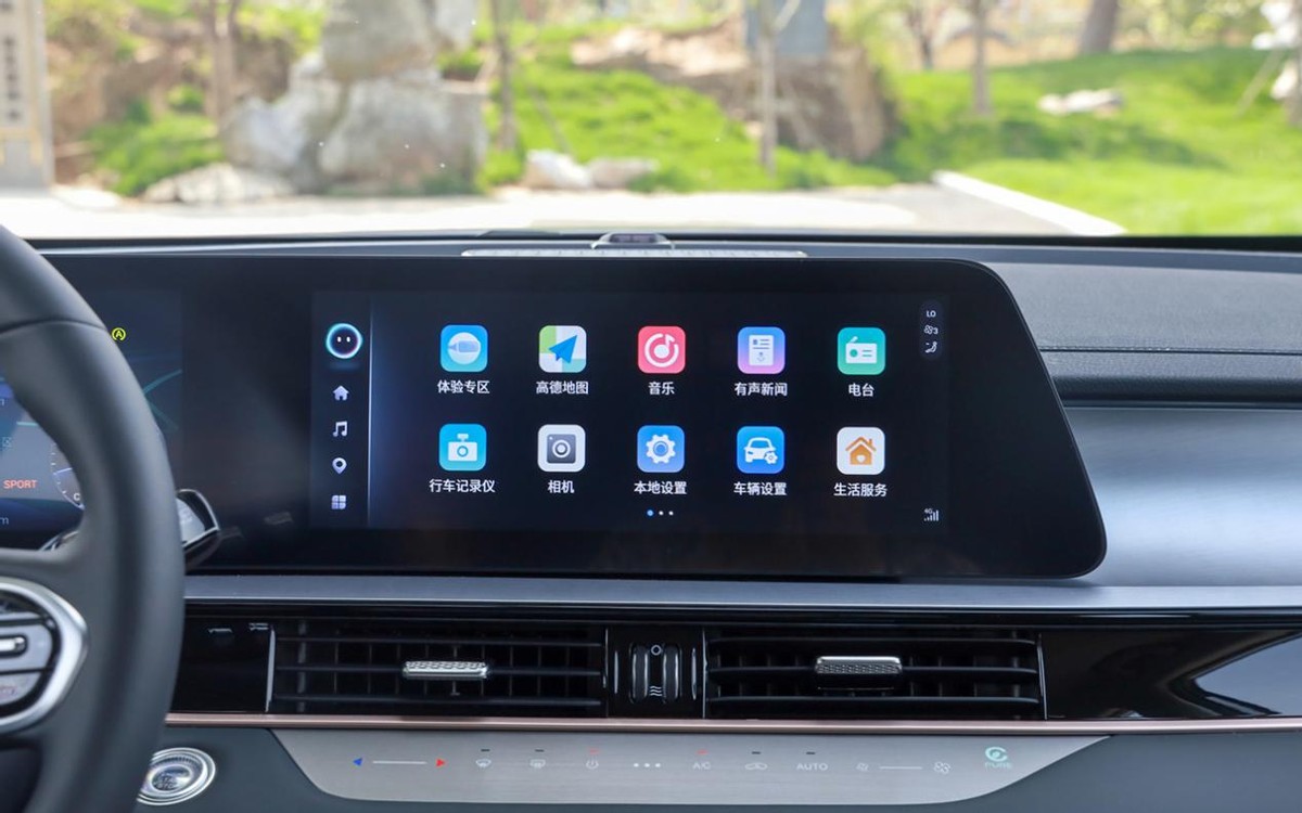 长城、奇瑞同推新车,一款主打女性、一款主打年轻人,谁能火?