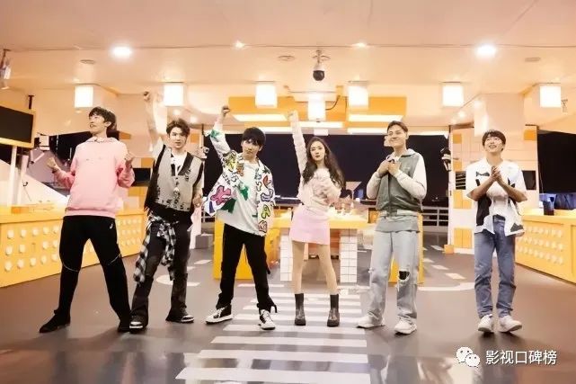 《密室大逃脱4》杨幂再挑大梁,从四个细节看,她的胆量不输男性休闲区蓝鸢梦想 - Www.slyday.coM 《密室大逃脱4》杨幂再挑大梁,从四个细节看,她的胆量不输男性休闲区蓝鸢梦想 - Www.slyday.coM