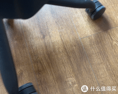 从赫曼米勒到网易严选:别人眼中的消费降级,用后对比才知道值了休闲区蓝鸢梦想 - Www.slyday.coM 从赫曼米勒到网易严选:别人眼中的消费降级,用后对比才知道值了休闲区蓝鸢梦想 - Www.slyday.coM