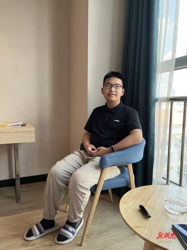 全省唯一!16岁湖南少年被中科大少年班录取!休闲区蓝鸢梦想 - Www.slyday.coM 全省唯一!16岁湖南少年被中科大少年班录取!休闲区蓝鸢梦想 - Www.slyday.coM