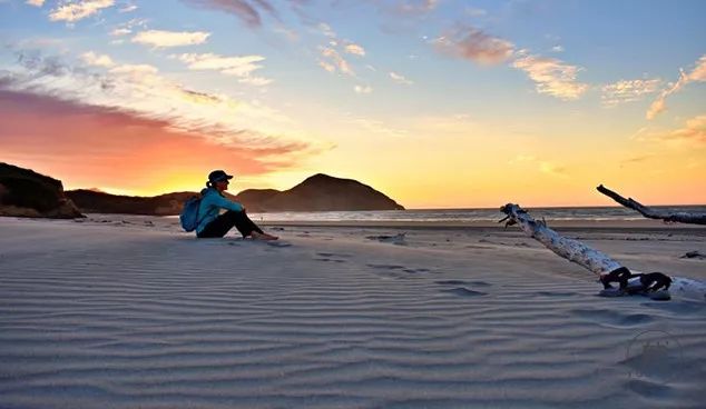儿子被复旦录取,母亲发朋友圈被嘲讽,撕开了成人世界的残酷真相休闲区蓝鸢梦想 - Www.slyday.coM 儿子被复旦录取,母亲发朋友圈被嘲讽,撕开了成人世界的残酷真相休闲区蓝鸢梦想 - Www.slyday.coM