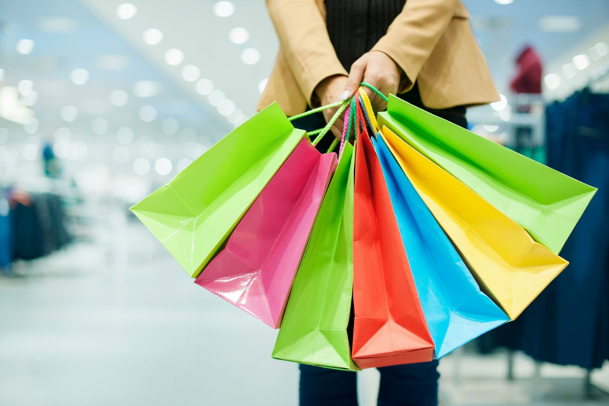 好一点的网球拍多少钱 afa2-7ba8f71a2dc6de2de5fa9a65f4501309.jpg